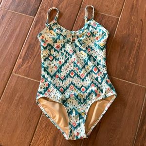{Old Navy One Piece Swimsuit}